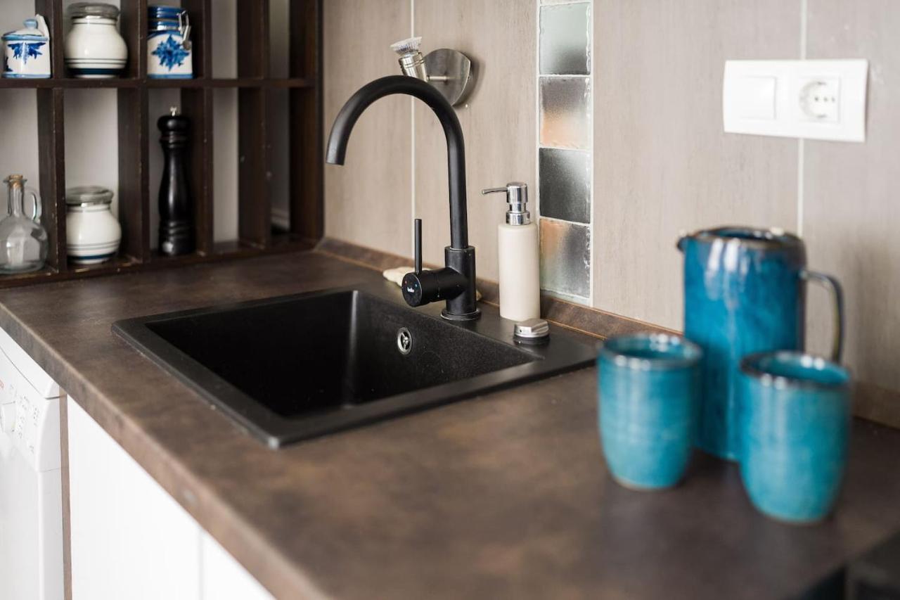 Sunrise Lounge Corvin 63M2 Ac Apartment บูดาเปสต์ ภายนอก รูปภาพ
